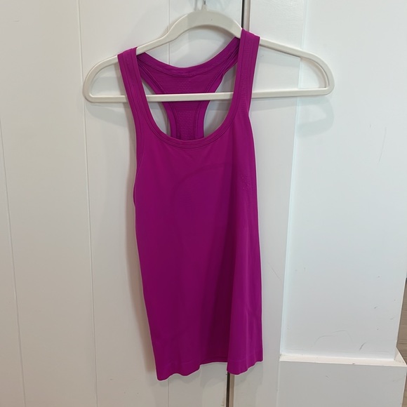 Lulu Swiftly Tech Racerback Tank Top - Picture 4 of 4